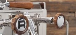 Rocket Espresso R Cinquantotto Espresso Machine - Walnut Accents 21 Rocket Espresso R Cinquantotto Espresso Machine - Walnut Accents -Coffee Machine Shop IMG 4478