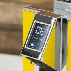 Eureka Mignon Specialita Espresso Grinder In Yellow -Coffee Machine Shop IMG 6129 4735a90b 29c0 4474 ab7a 804aeb3c9990