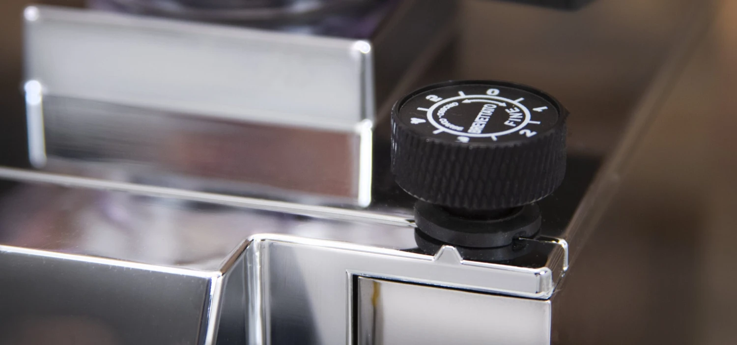 Eureka Mignon Silenzio Espresso Grinder In Polished Natural Silver 10 Eureka Mignon Silenzio Espresso Grinder In Polished Natural Silver - Image 8