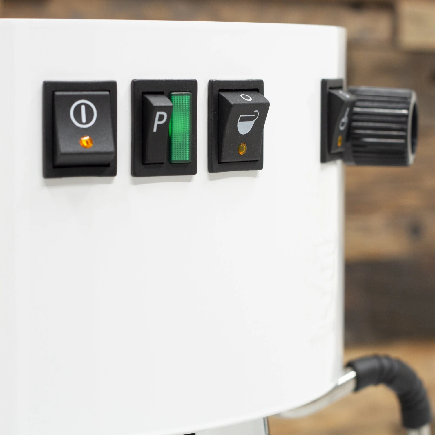 Bezzera New Hobby Espresso Machine In White 6 Bezzera New Hobby Espresso Machine In White - Image 4