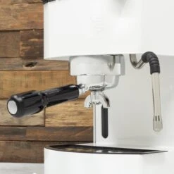 Bezzera New Hobby Espresso Machine In White 21 Bezzera New Hobby Espresso Machine In White -Coffee Machine Shop IMG 8558