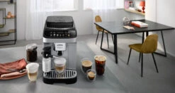 DeLonghi Magnifica Evo ECAM29084SB -Coffee Machine Shop MagnificaEvo ECAM29084SB Lifestyle Alt7