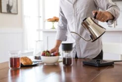 Fellow Stagg EKG 0.9L Kettle - Polished Steel 12 Fellow Stagg EKG 0.9L Kettle - Polished Steel -Coffee Machine Shop TG7A4015PolishedEKG