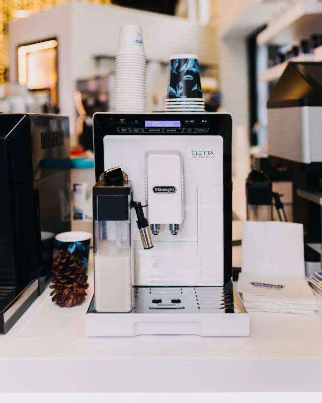 Refurbished DeLonghi Eletta Cappuccino In White ECAM44660W 9 Refurbished DeLonghi Eletta Cappuccino In White ECAM44660W - Image 7