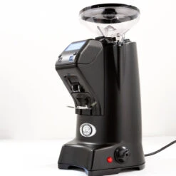Eureka Zenith 65E High Speed Espresso Grinder In Black 23 Eureka Zenith 65E High Speed Espresso Grinder In Black -Coffee Machine Shop img 1767