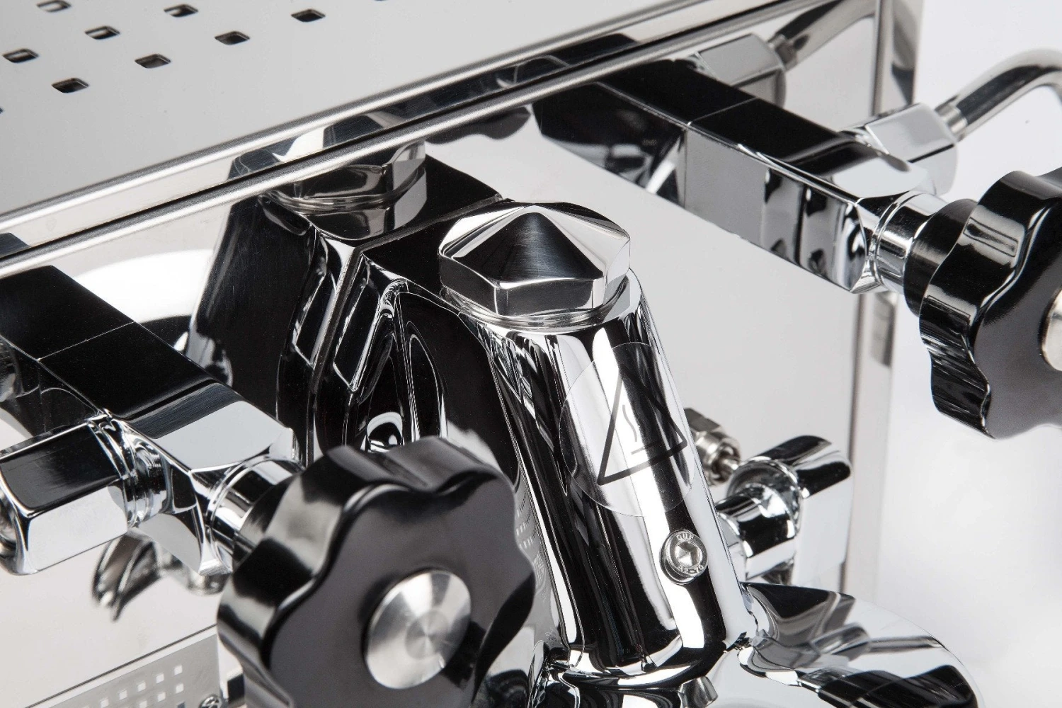 Profitec Pro 600 Dual Boiler Espresso Machine - Maple Birdseye 10 Profitec Pro 600 Dual Boiler Espresso Machine - Maple Birdseye - Image 8