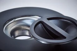 Ratio Six Coffee Maker - Matte Black -Coffee Machine Shop ratio6 black detail D1