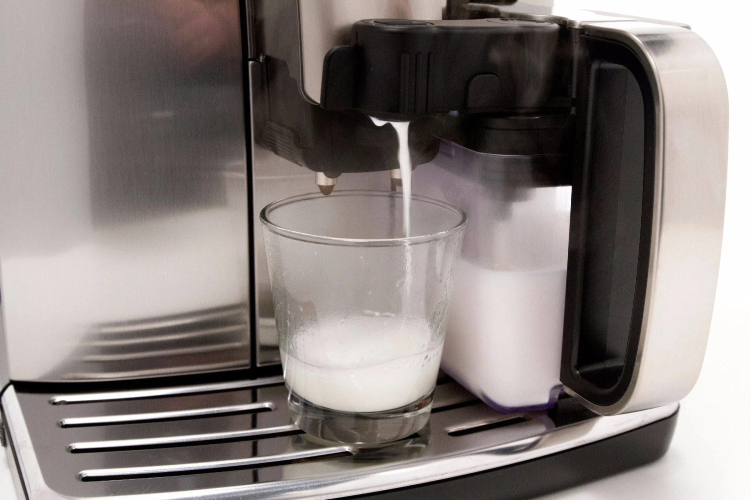 Gaggia Velasca Prestige One-Touch Coffee And Espresso Machine 12 Gaggia Velasca Prestige One-Touch Coffee And Espresso Machine - Image 10